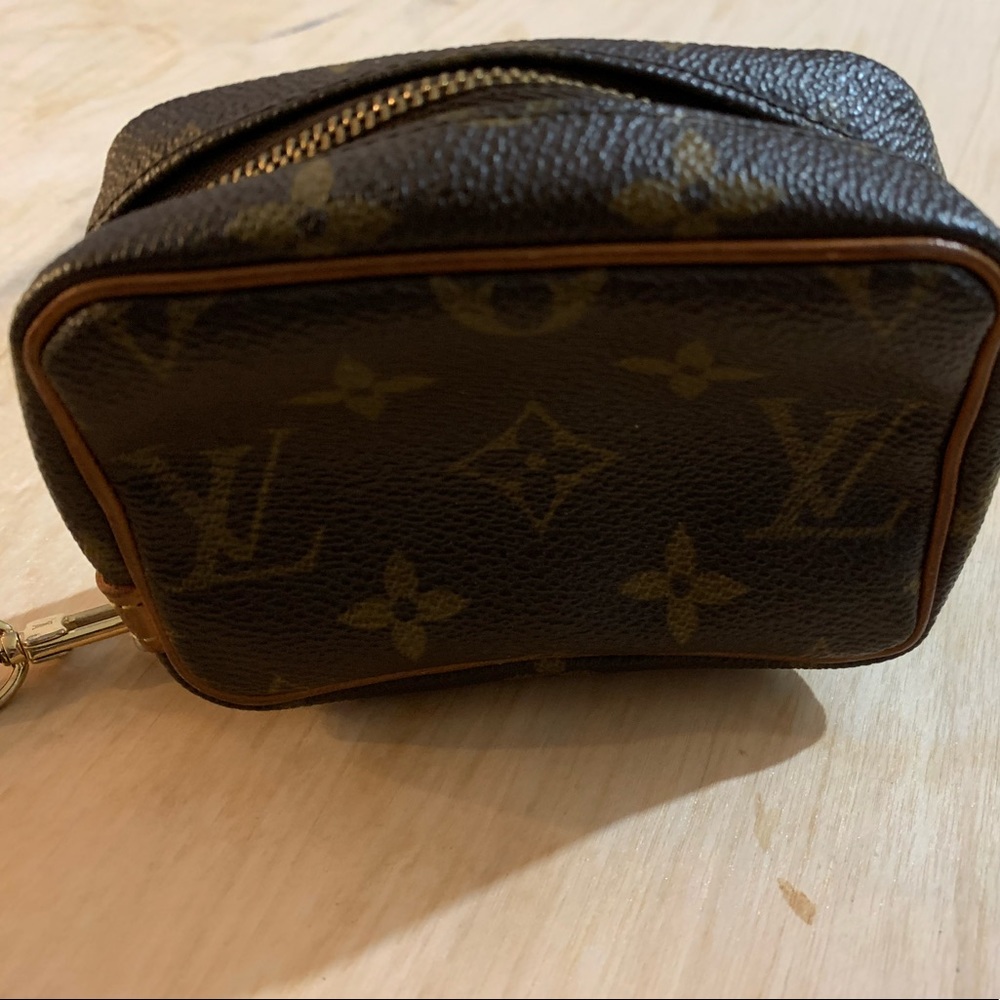 Authentic - LV Trousse Wapity Mono - Brand:Louis Vuitton - LV - Picture 6 of 16